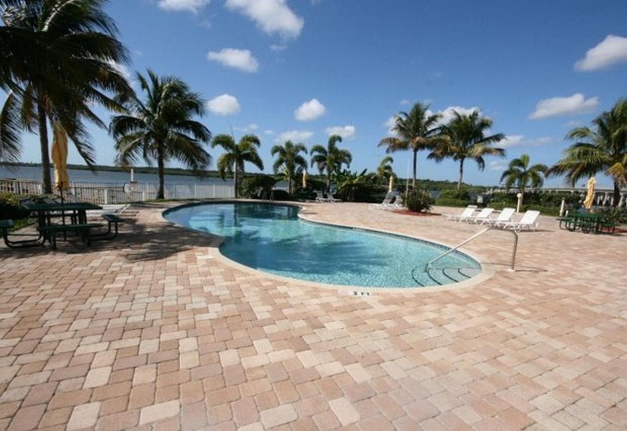 Boca Ciega Resort By Travel Resort Services São Petersburgo Exterior foto