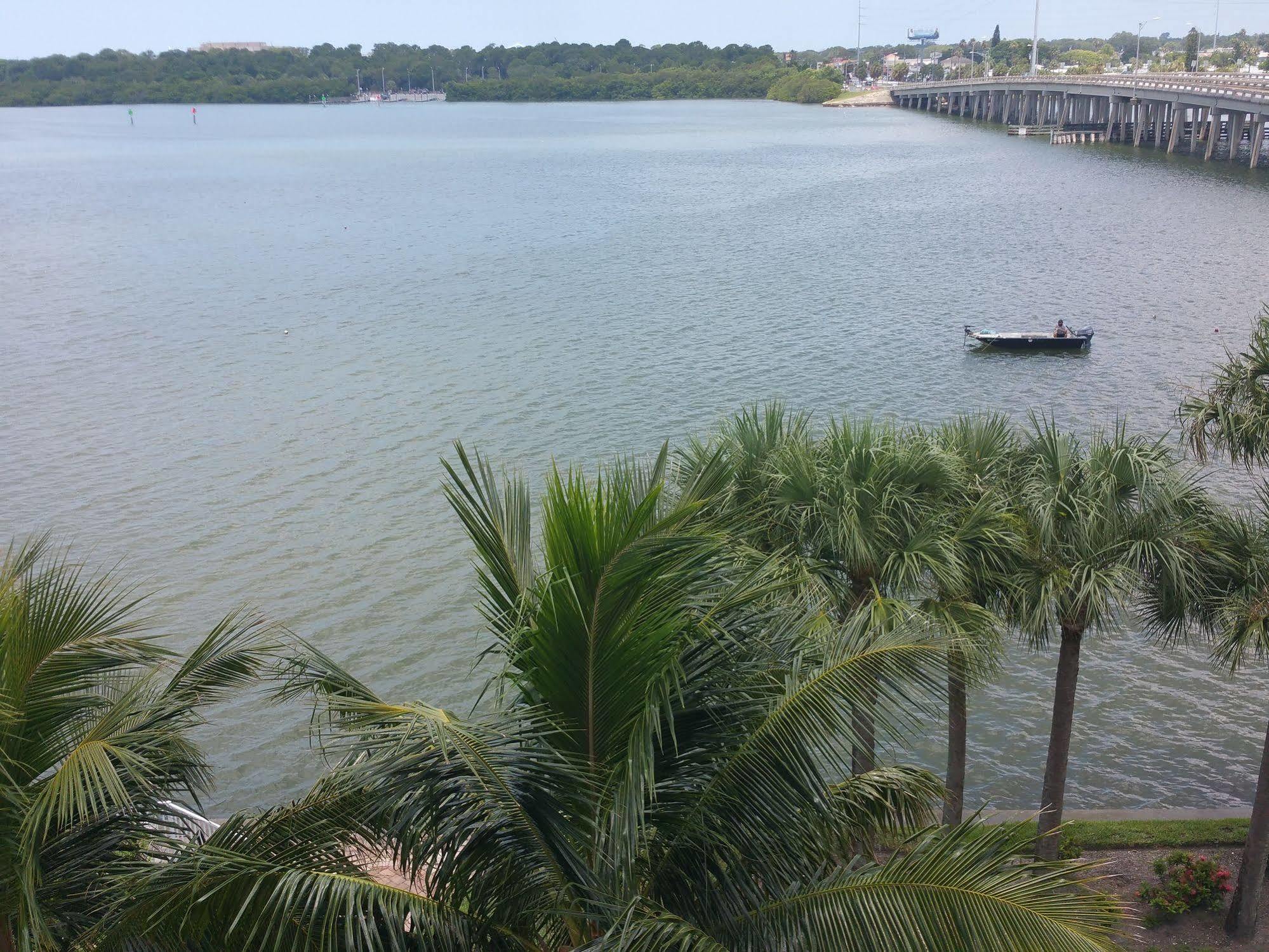 Boca Ciega Resort By Travel Resort Services São Petersburgo Exterior foto